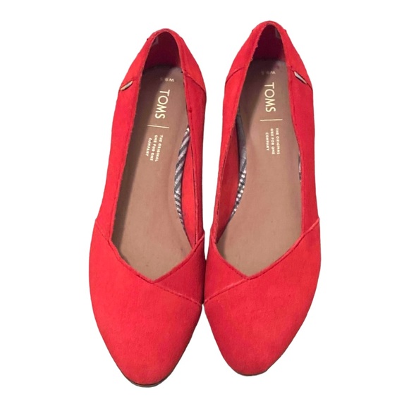 TOMS red flats, women’s size 9.5.  Like new. - Picture 2 of 6